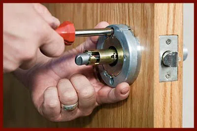 Locksmith Lock Store Saint Paul, MN 651-419-0030 - 10-residential-lockouts